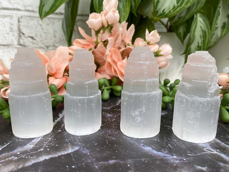 Mini Selenite Tower from Morocco - Buying Crystals Online - California Pretty Fashion Magazine